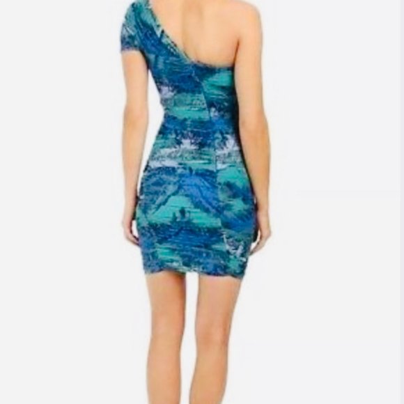 Beautiful brand new BCBG Mia one-shoulder cocktail dress - Picture 16 of 16